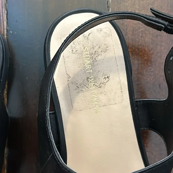 Stuart Weirzman Santorini Sandal - Black Leather - Size 8